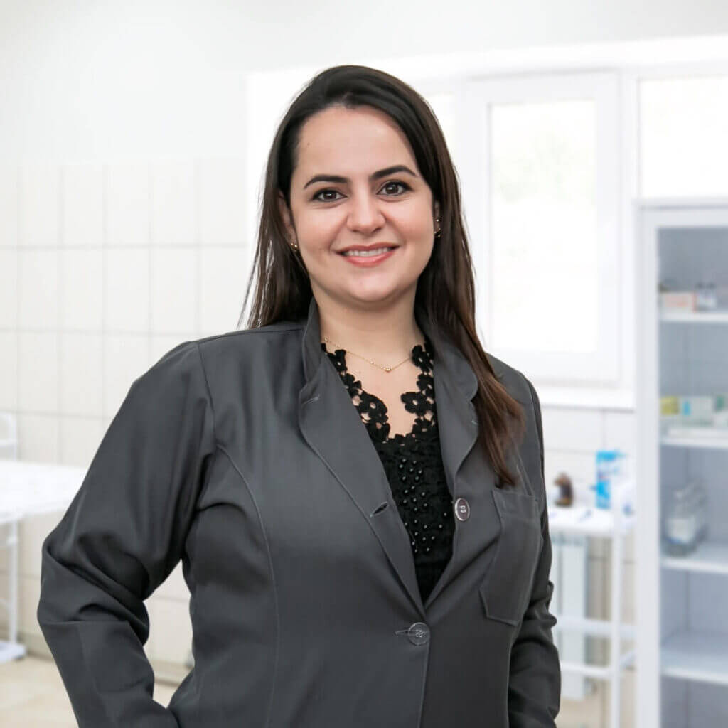 Dra. Verônica - Especialista Oncologista Veterinária